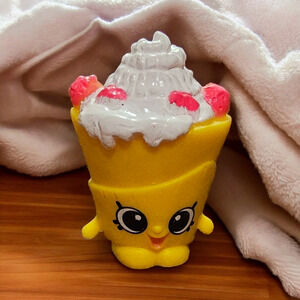 Shopkins Kyla Crepe #SHP-004 Season 6 Pam Cake Shoppie Pack Exclusive